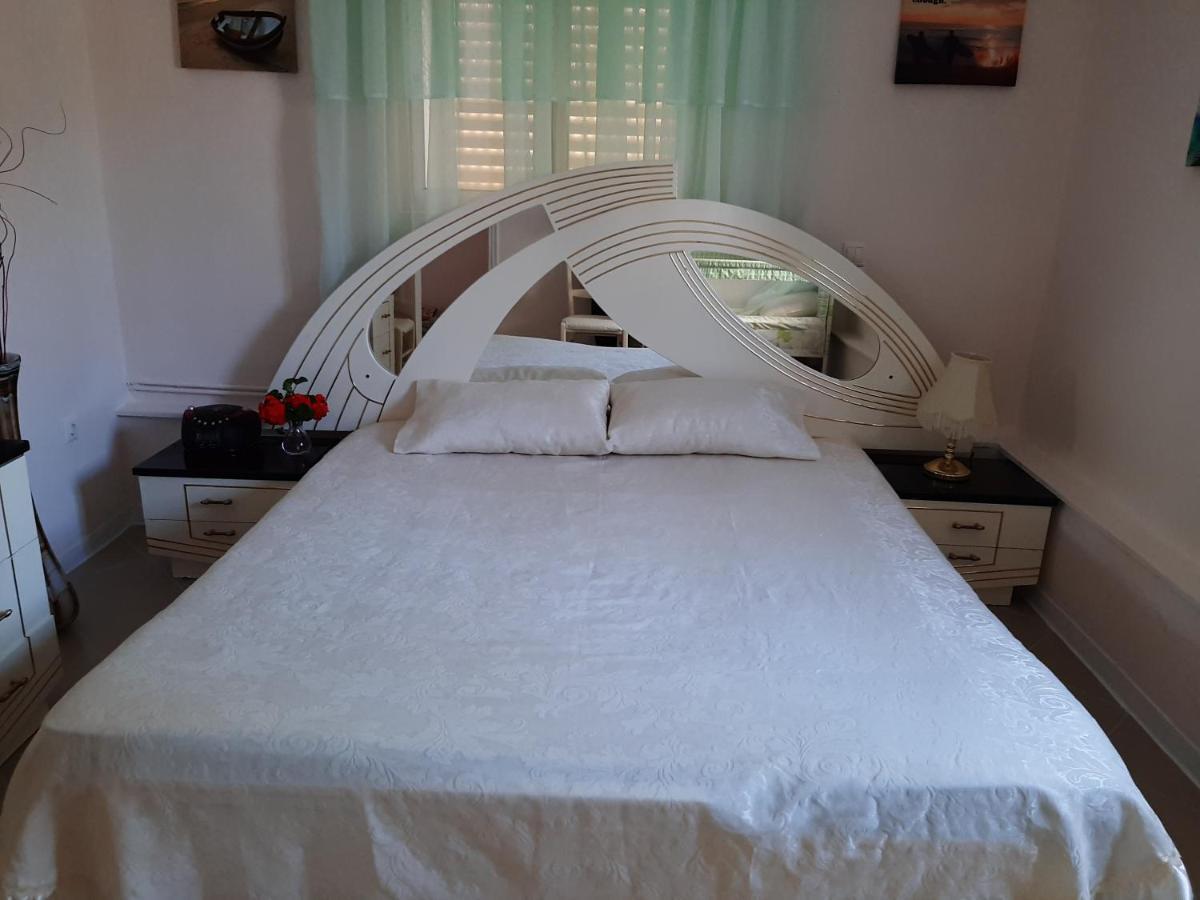 Cozy Flat In Nea Makri Apartman Kültér fotó