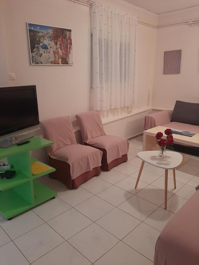 Cozy Flat In Nea Makri Apartman Kültér fotó
