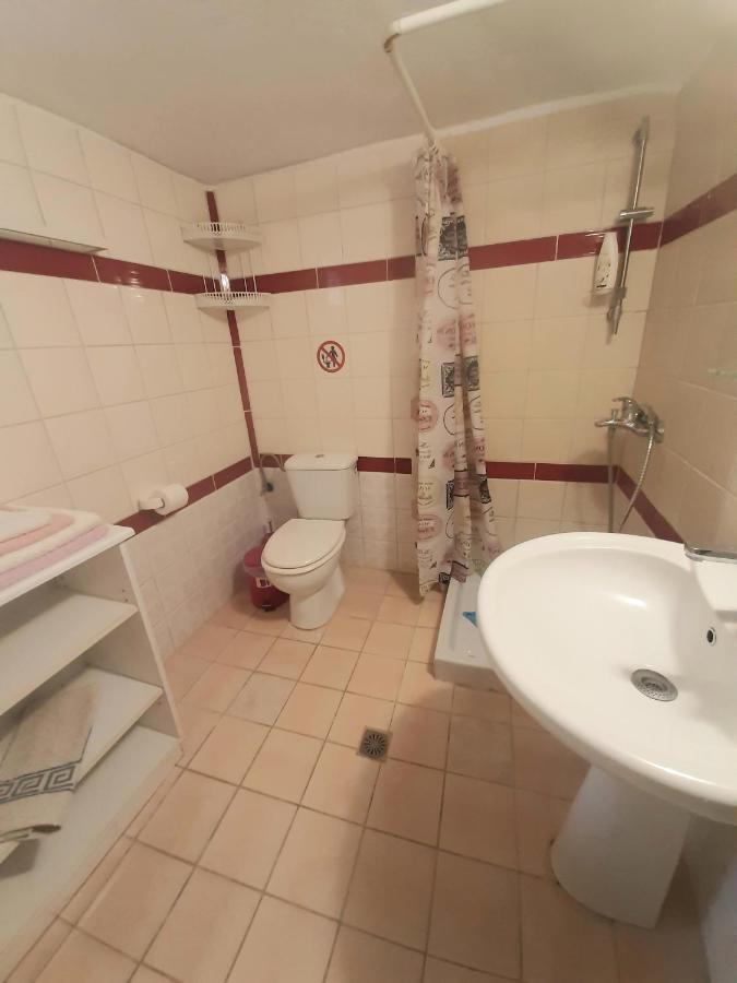Cozy Flat In Nea Makri Apartman Kültér fotó