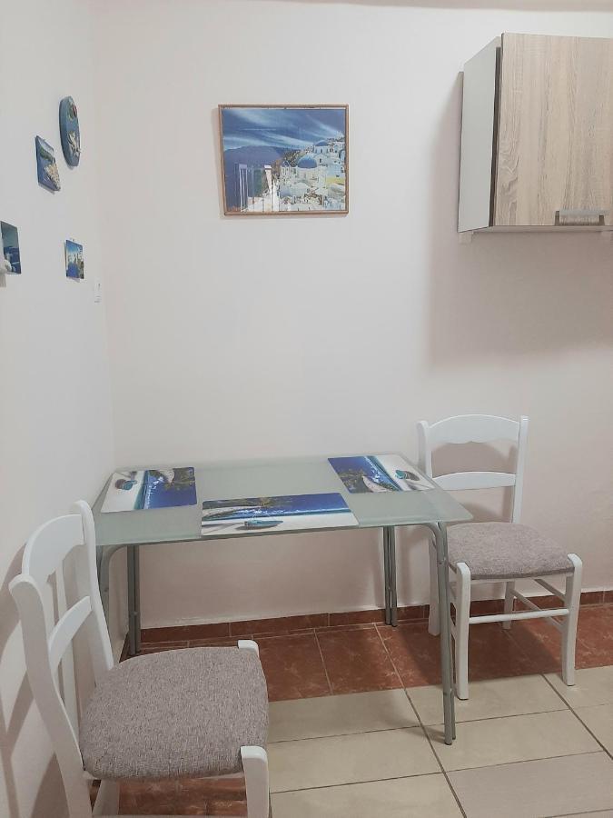 Cozy Flat In Nea Makri Apartman Kültér fotó